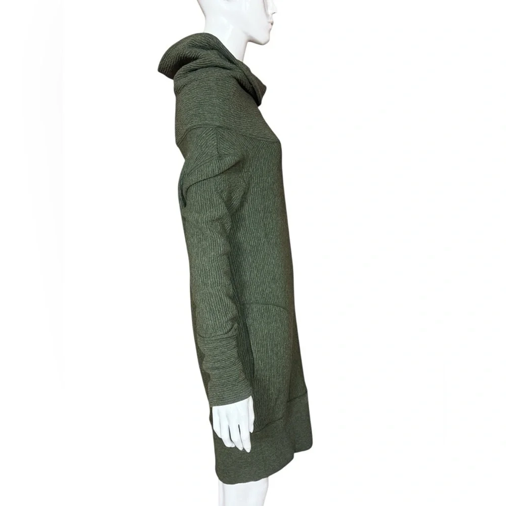 Lululemon Athletica Dark Green Cowl Neck Sweater Size XSmall G#18